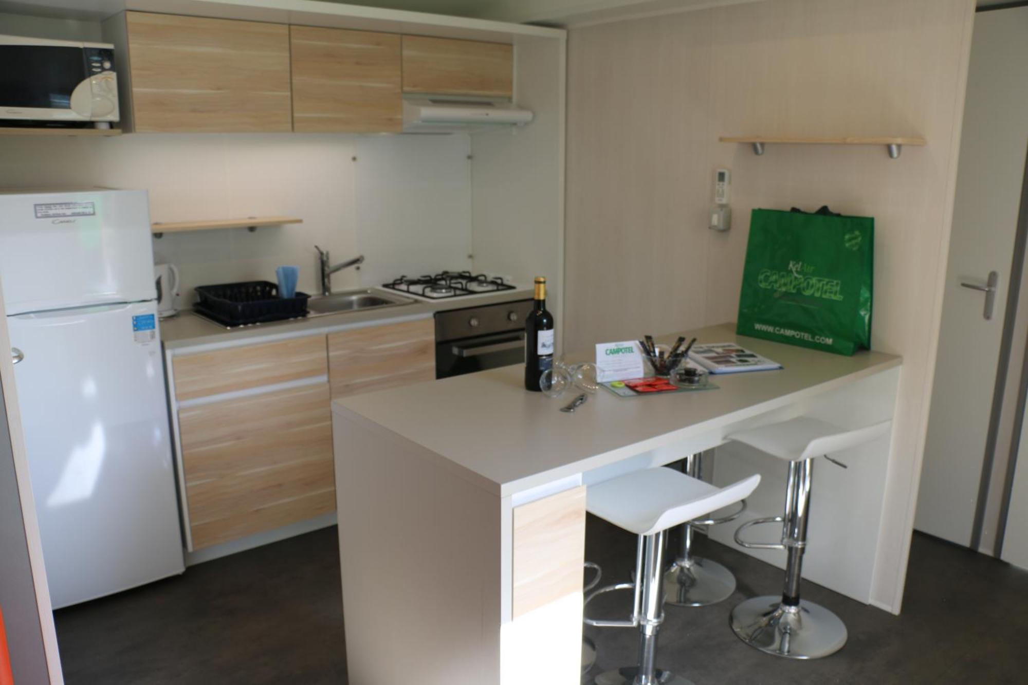 Mobile Homes By Kelair At Castell Montgri Torroella de Montgrí Exterior photo